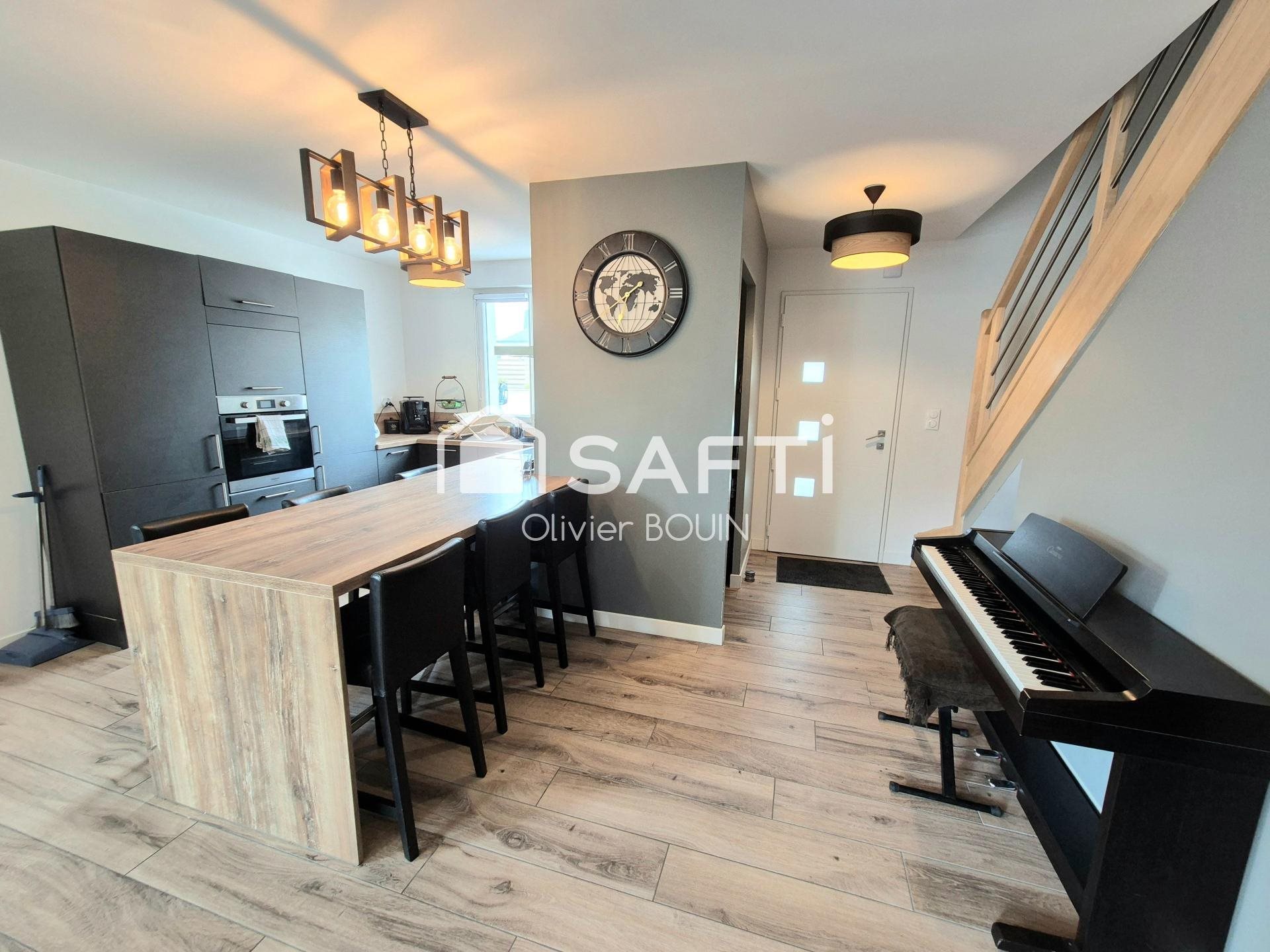 Maison à vendre, 102m², Landivisiau