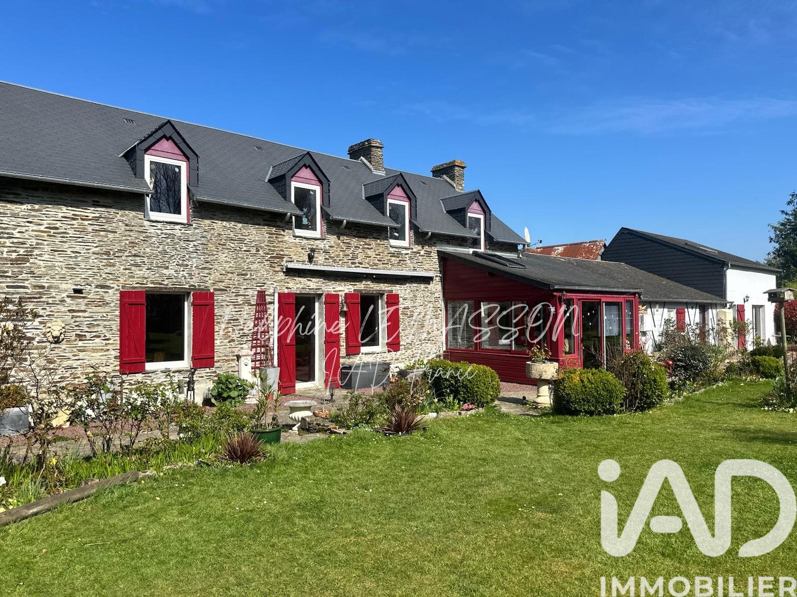 Maison à vendre, 187m², Sallen