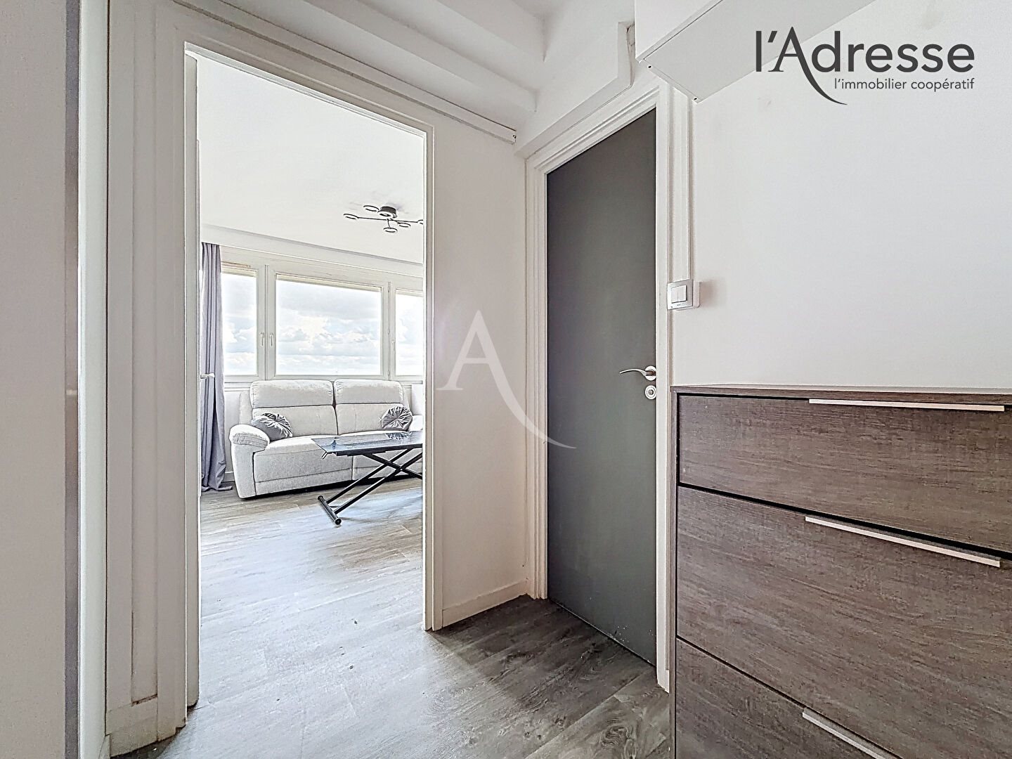 Appartement à vendre, 32m², Suresnes