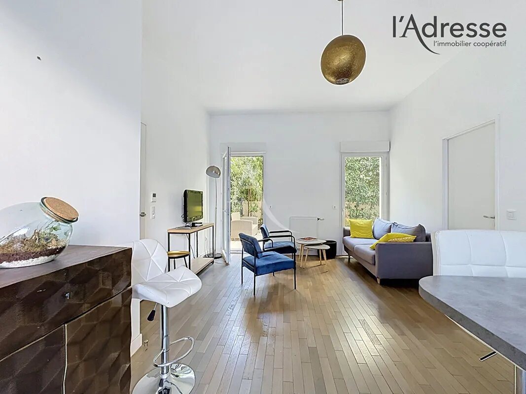 Appartement à louer, 83m², Puteaux