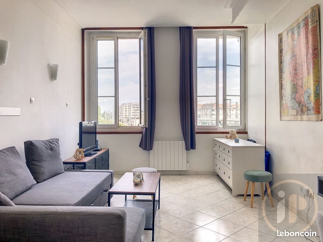 Appartement à louer, 43m², Poissy