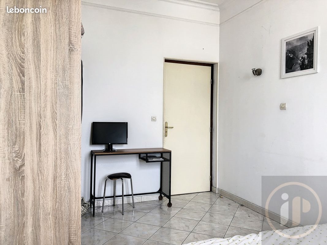 Appartement à louer, 43m², Poissy