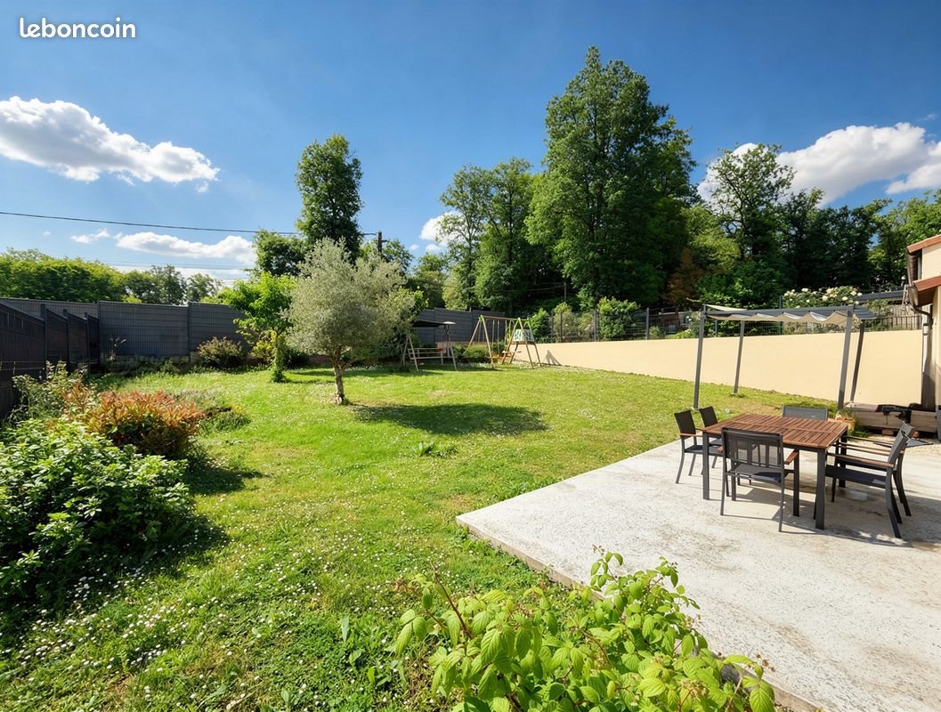 Maison à louer, 113m², Puymoyen