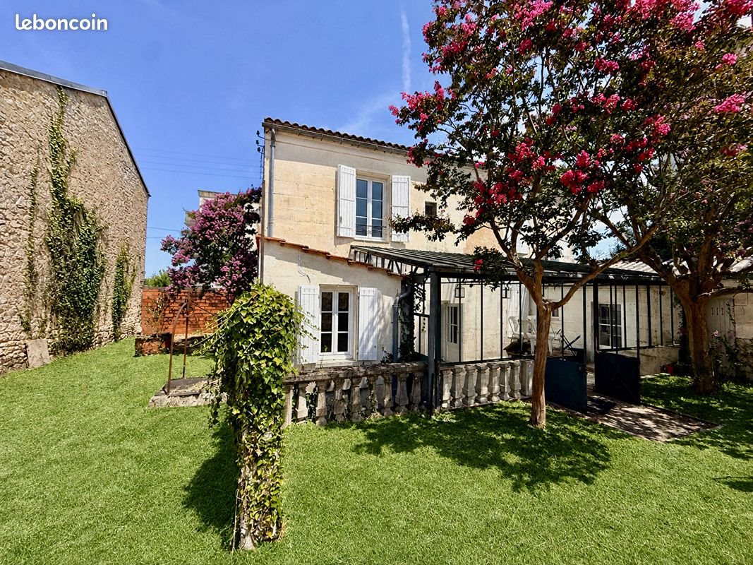 Maison à vendre, 155m², Soyaux