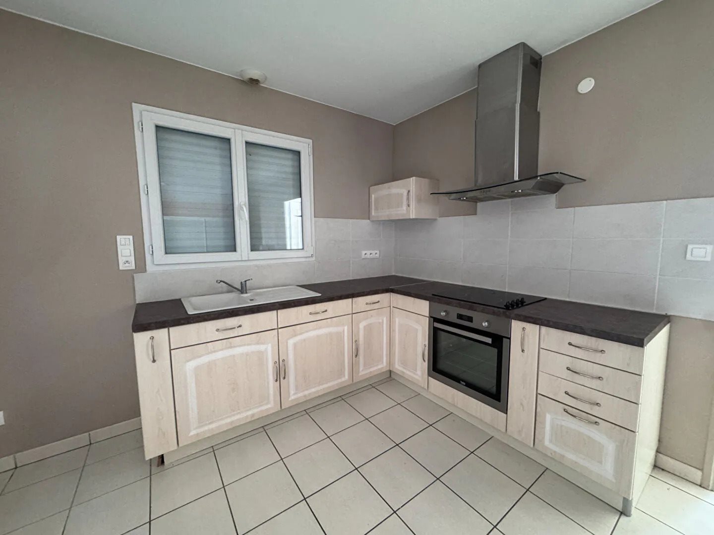 Maison à louer, 107m², La Couronne