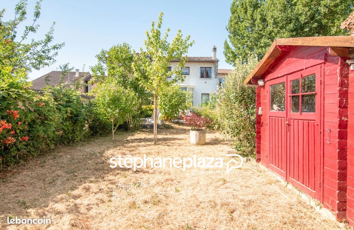 Maison à vendre, 131m², Gond-Pontouvre