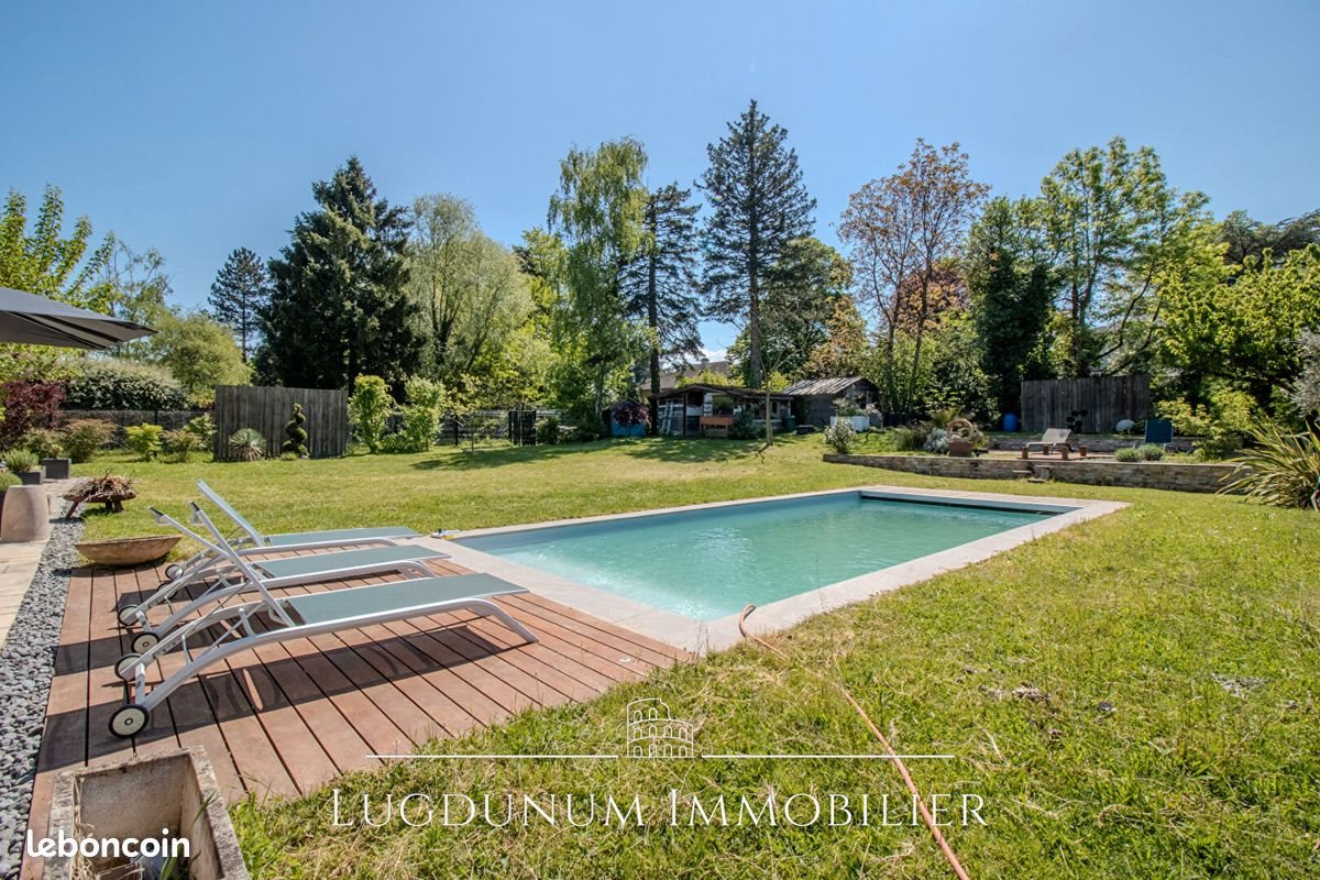 Maison à vendre, 320m², Fontaines-Saint-Martin