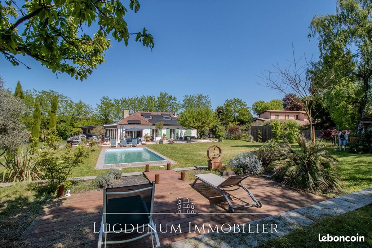 Maison à vendre, 320m², Fontaines-Saint-Martin
