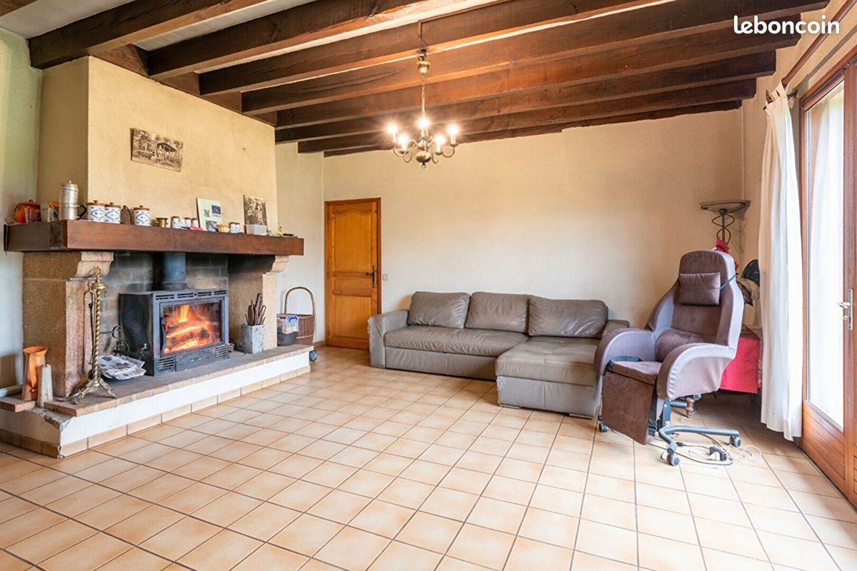 Maison à vendre, 122m², Cère