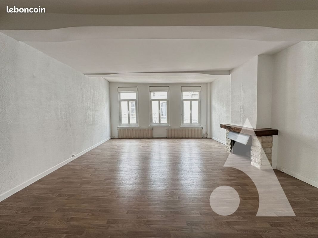 Appartement à louer, 150m², Saint-Omer