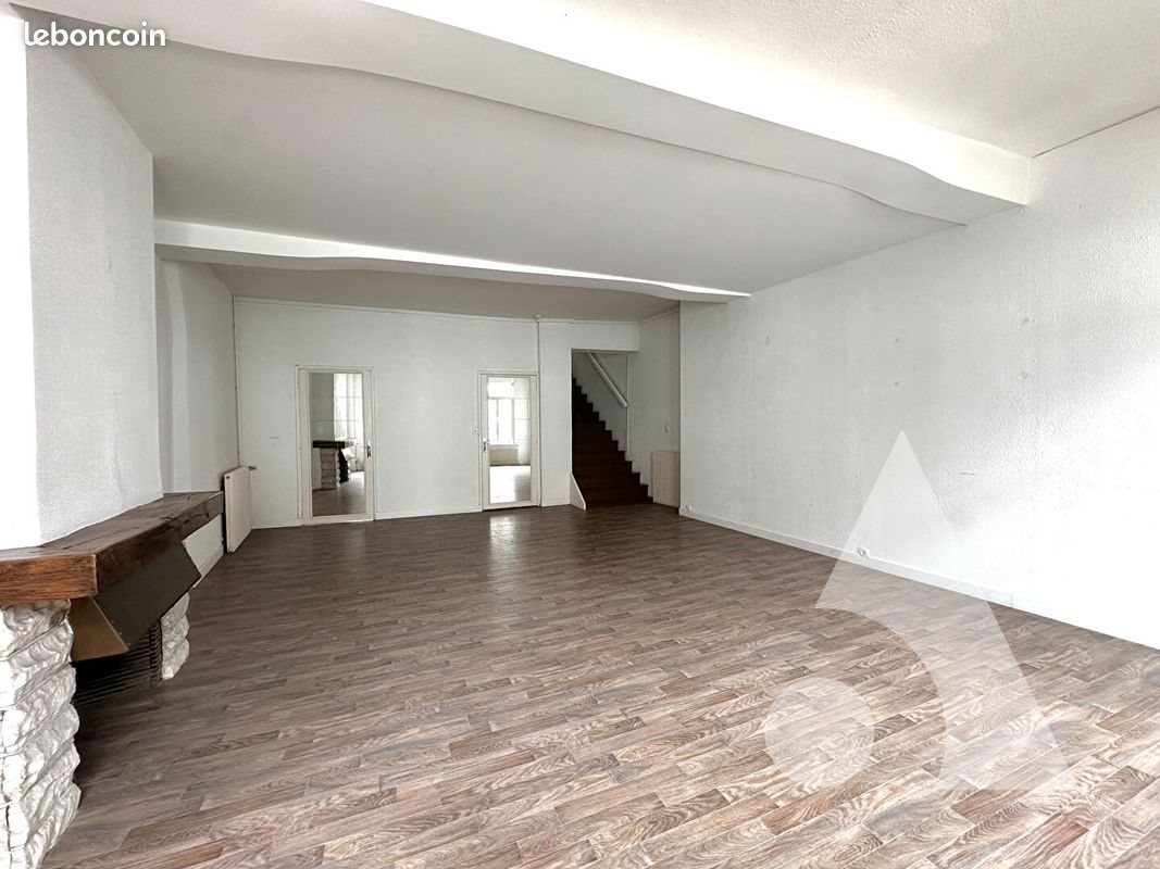 Appartement à louer, 150m², Saint-Omer