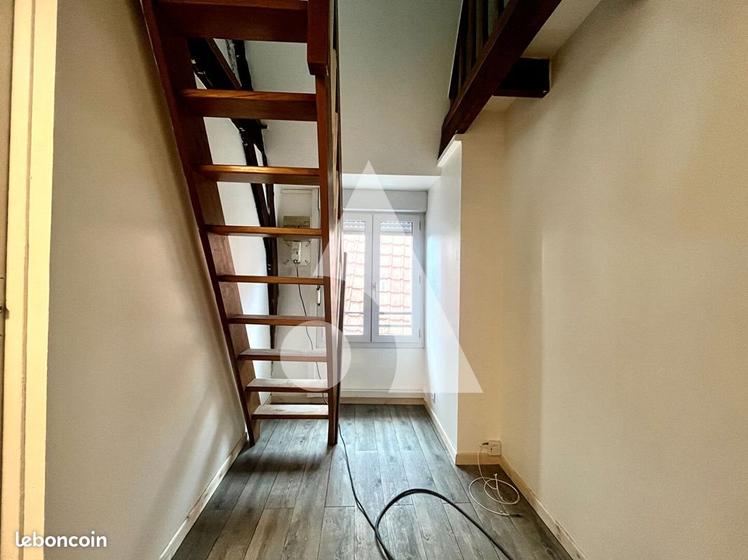 Appartement à louer, 23m², Saint-Omer