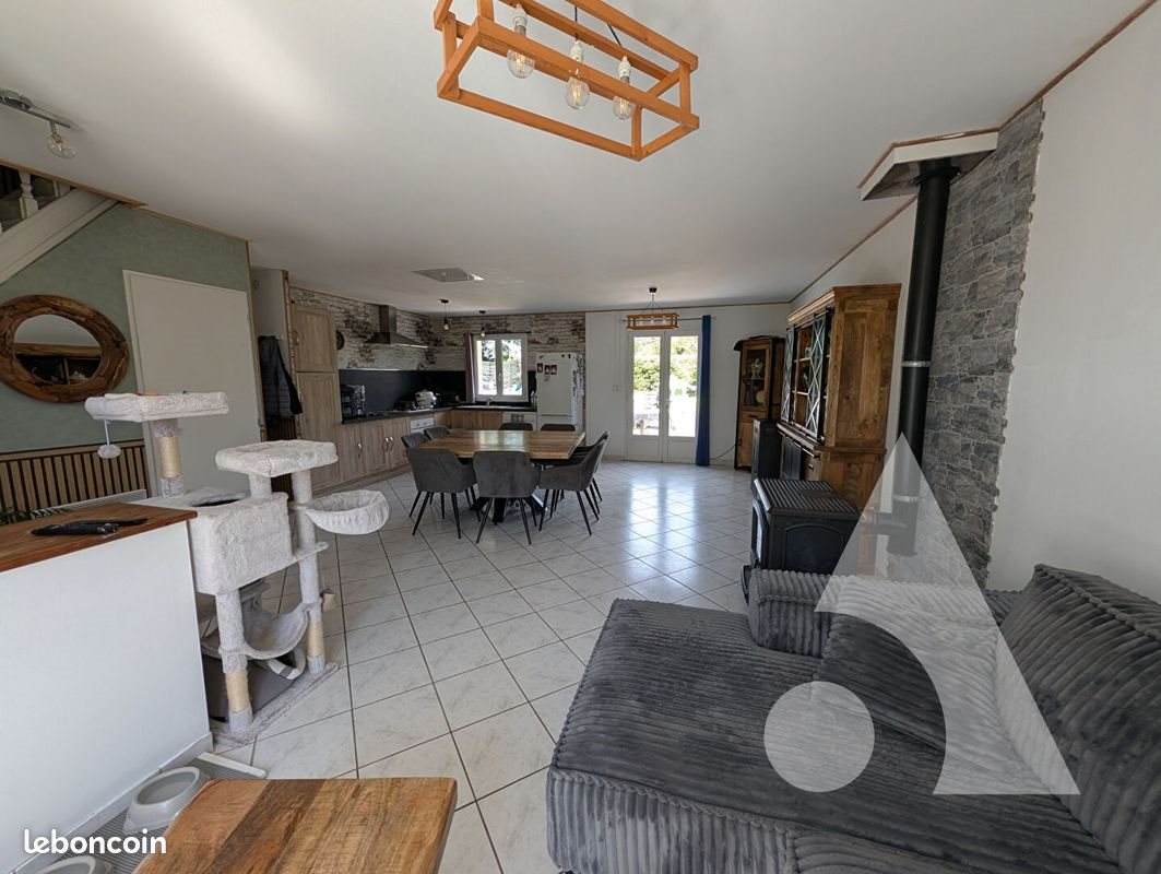 Maison à vendre, 120m², Delettes