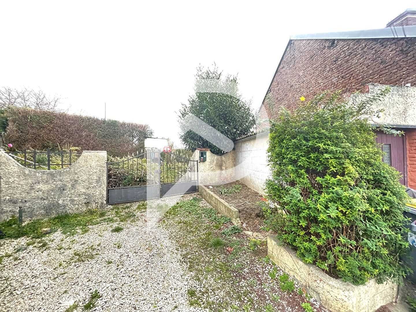 Maison à vendre, 40m², Saint-Benin