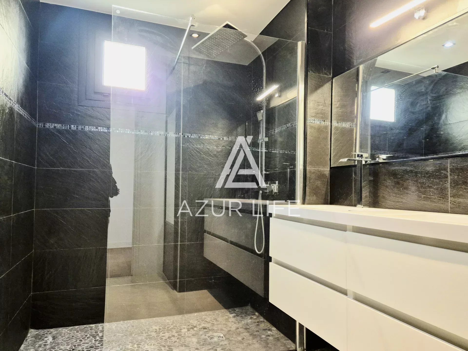 Maison à vendre, 1m², Nice