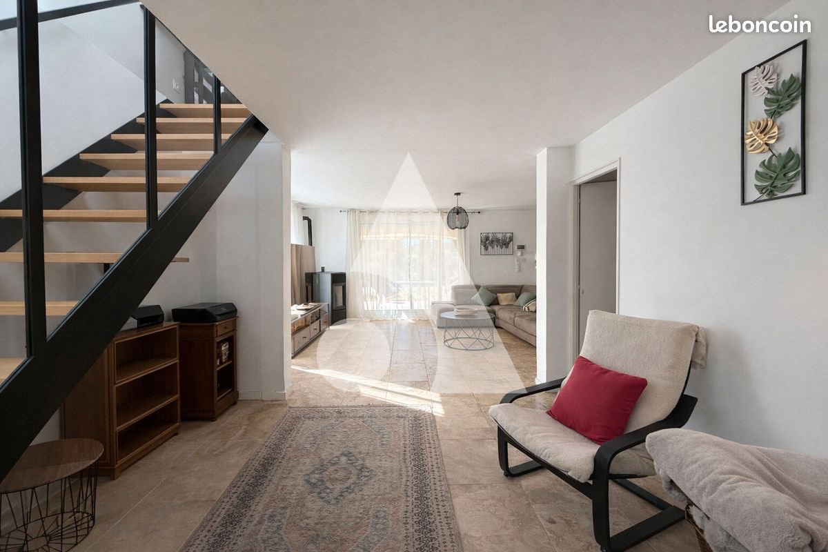 Maison à vendre, 206m², Rognes