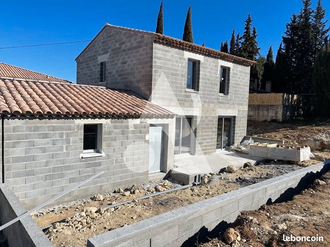 Maison à vendre, 75m², Pertuis