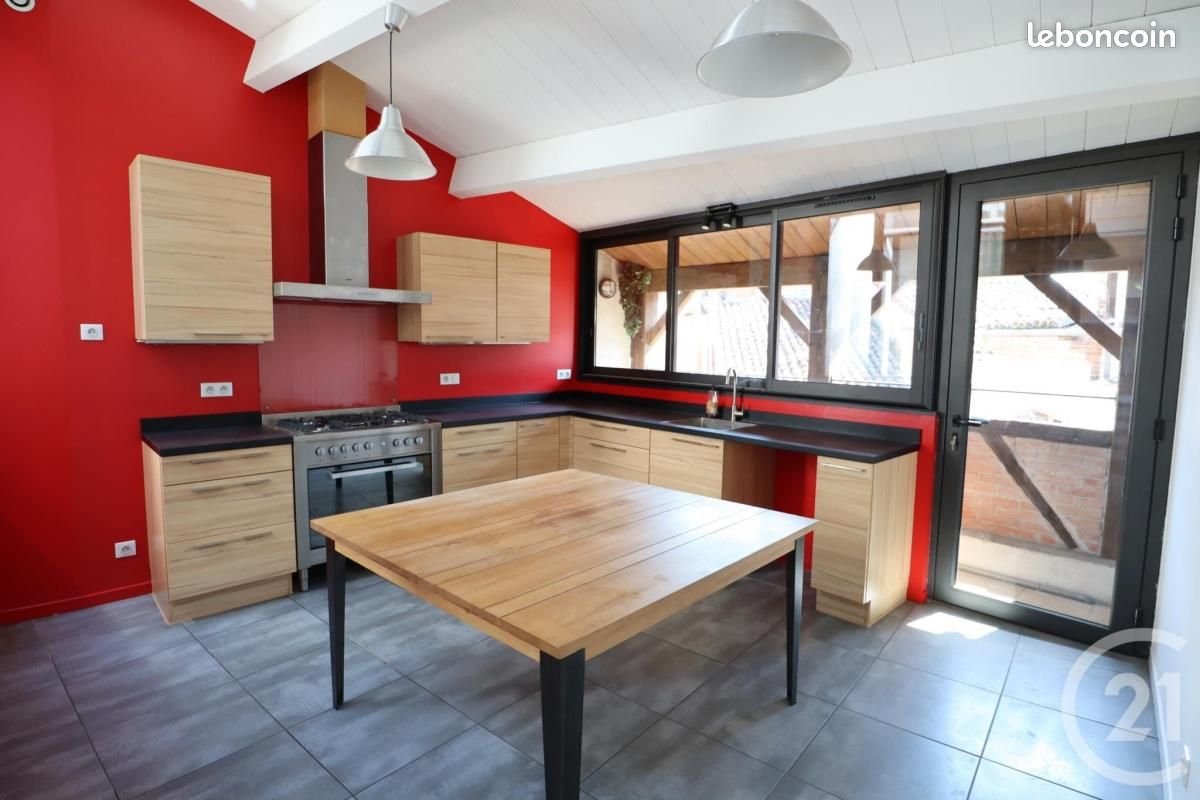 Appartement à louer, 155m², Albi