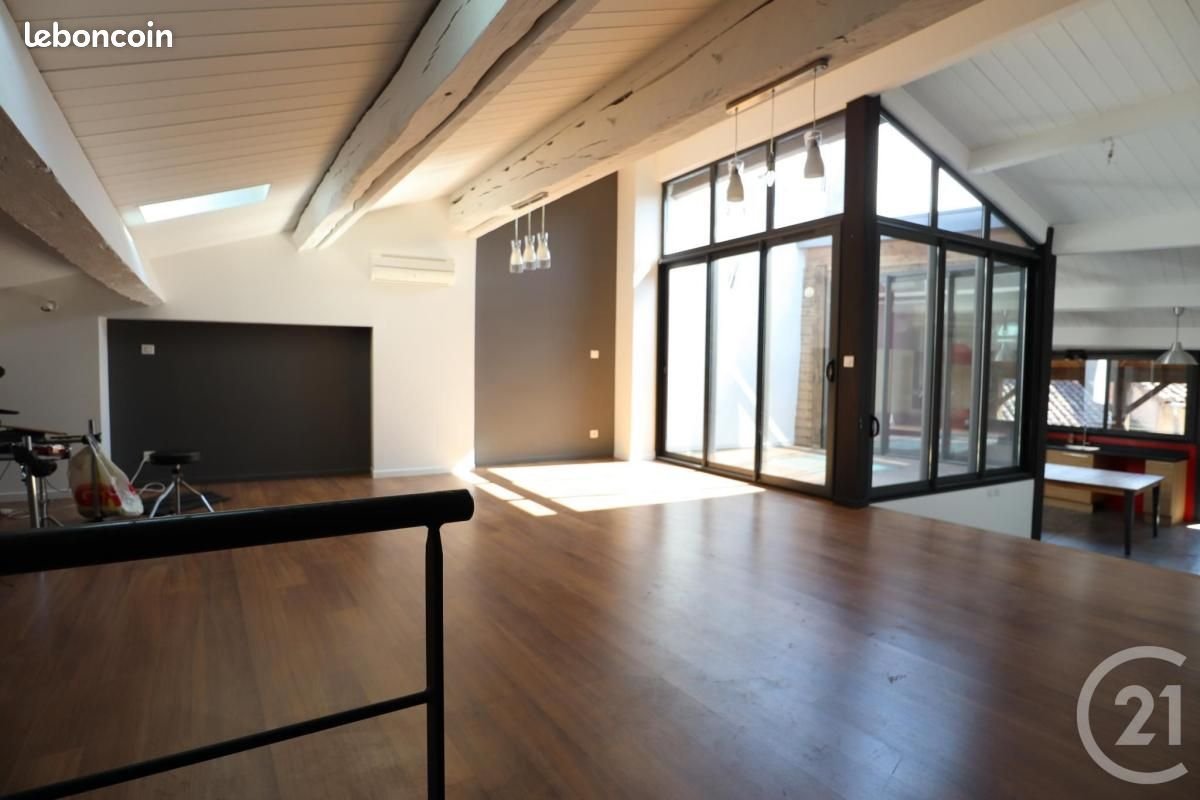 Appartement à louer, 155m², Albi