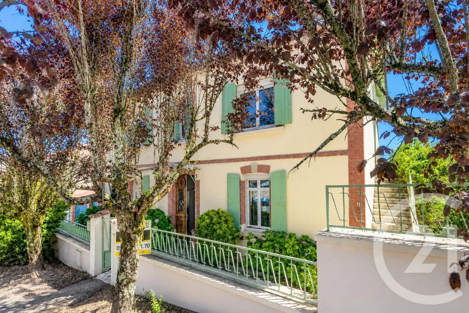 Maison à vendre, 270m², Saint-Benoît-de-Carmaux