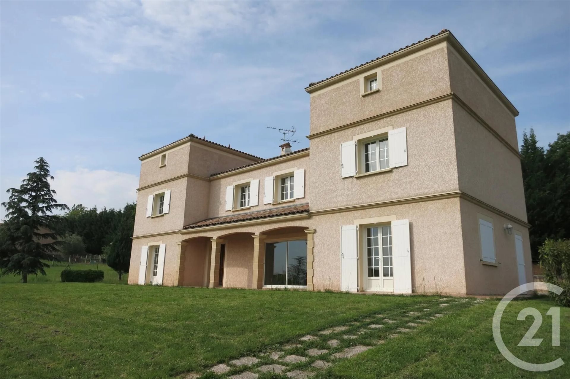 Maison à louer, 198m², Lescure-d'Albigeois