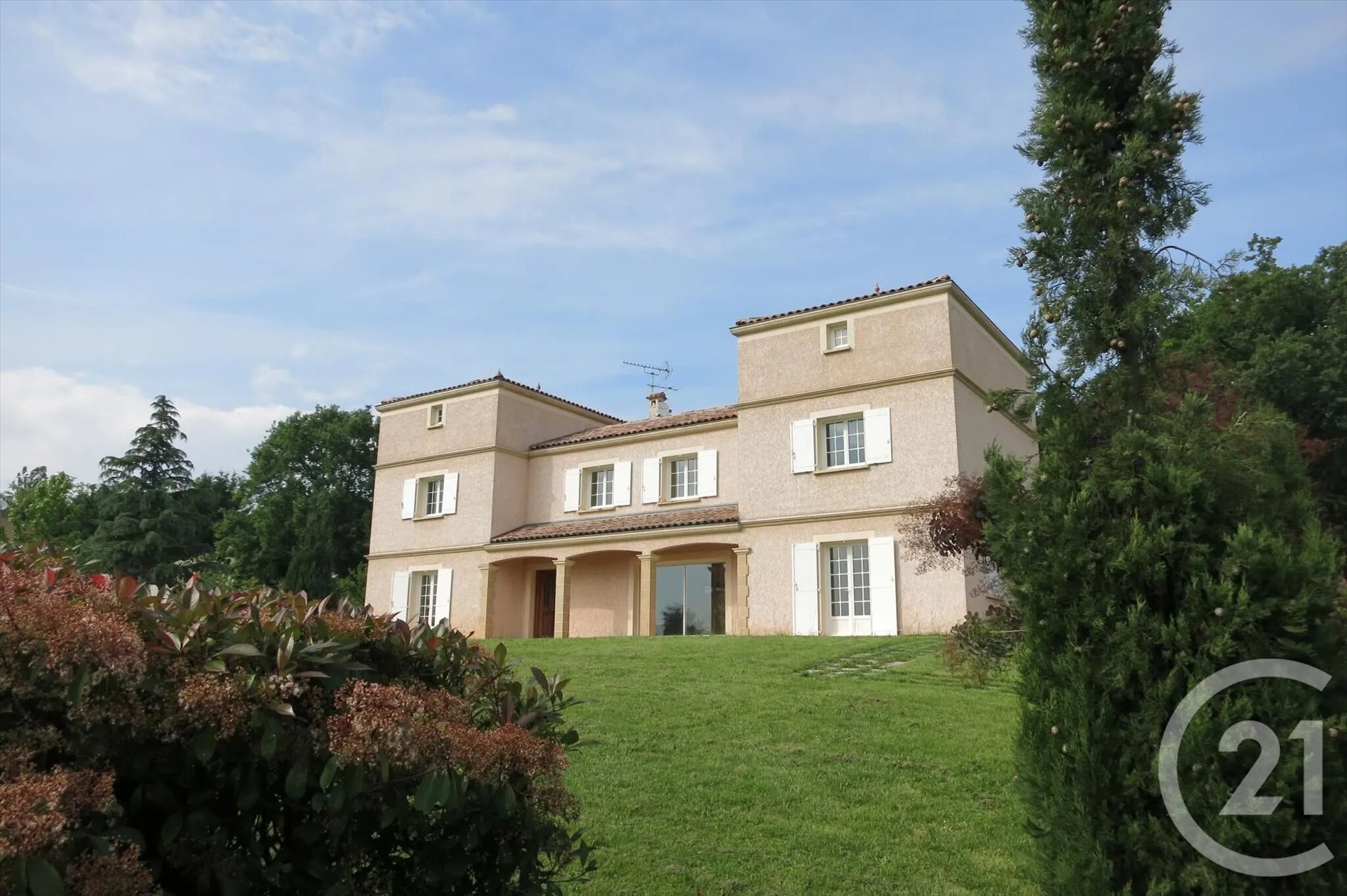 Maison à louer, 198m², Lescure-d'Albigeois