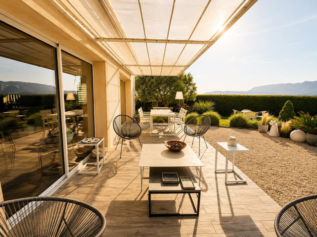 Maison à vendre, 134m², Pourrières