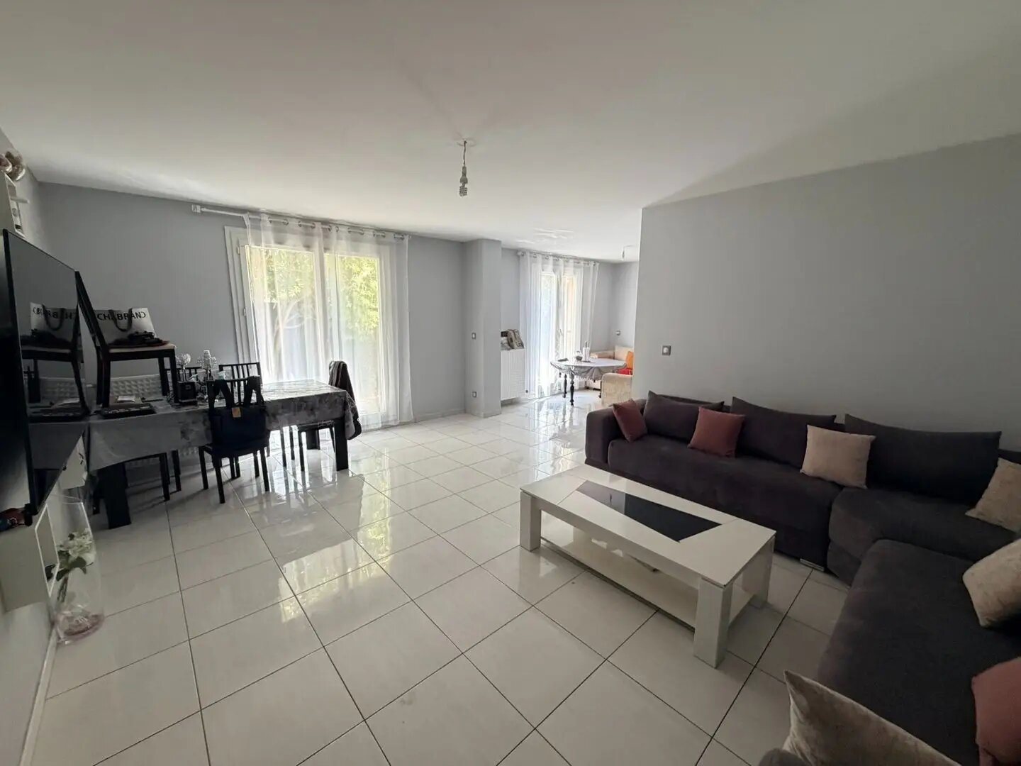Appartement à vendre, 99m², Aubagne