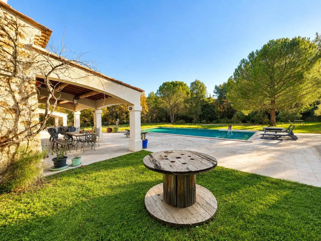 Maison à vendre, 269m², Trets