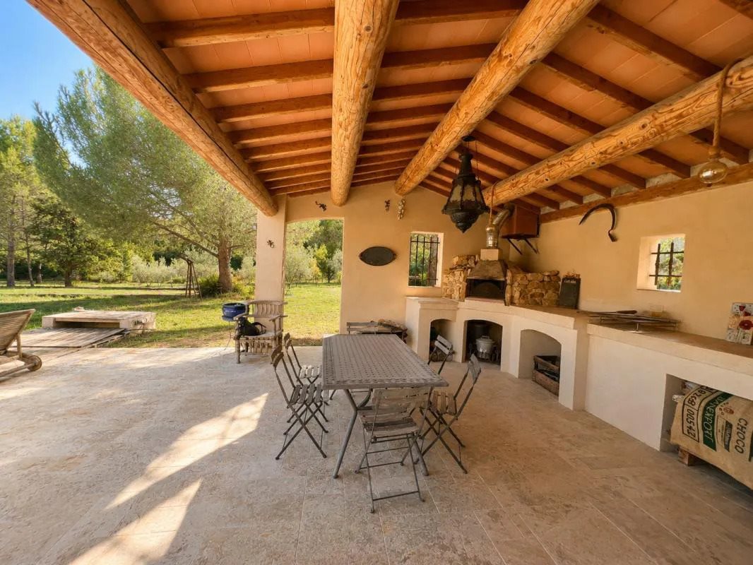 Maison à vendre, 269m², Trets