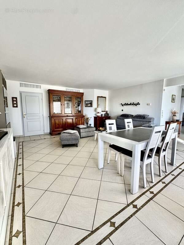 Appartement à vendre, 89m², Sainte-Maxime
