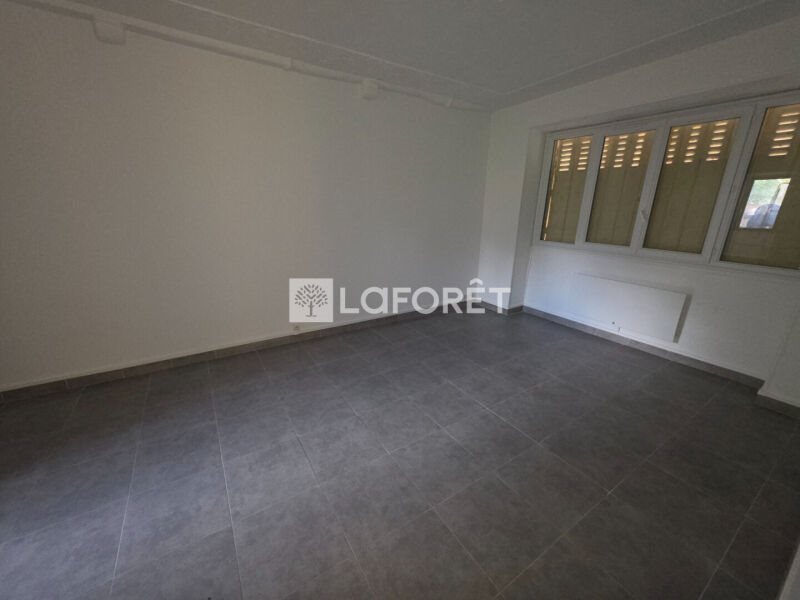 Appartement à louer, 30m², Thomery