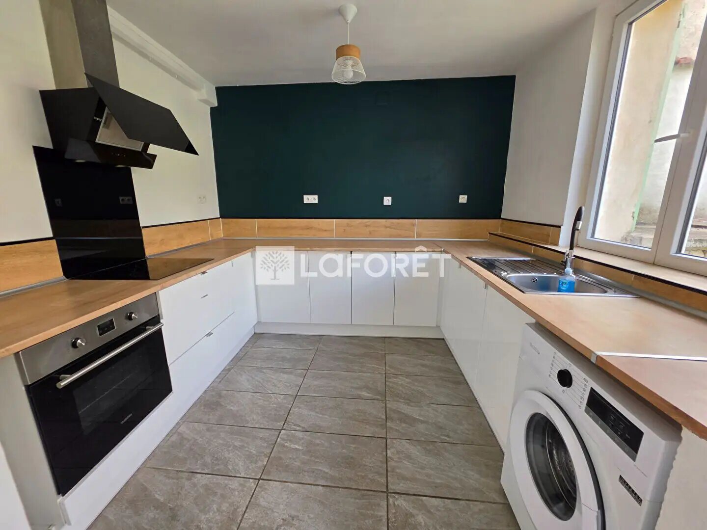 Maison à louer, 4m², Montereau-Fault-Yonne