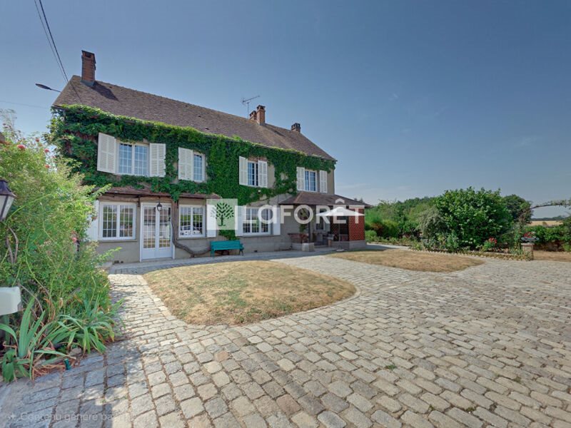 Maison à vendre, 163m², Bransles