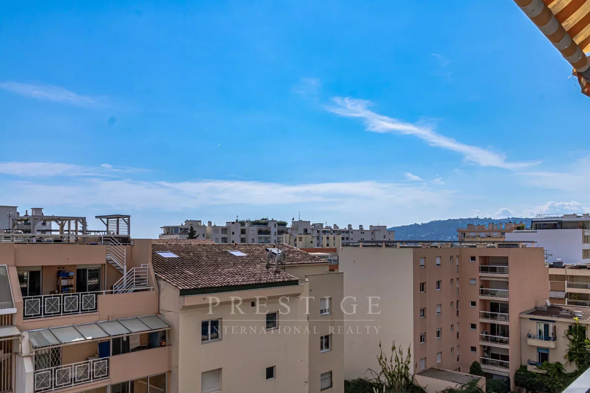 Appartement à louer, 41m², Juan-les-Pins