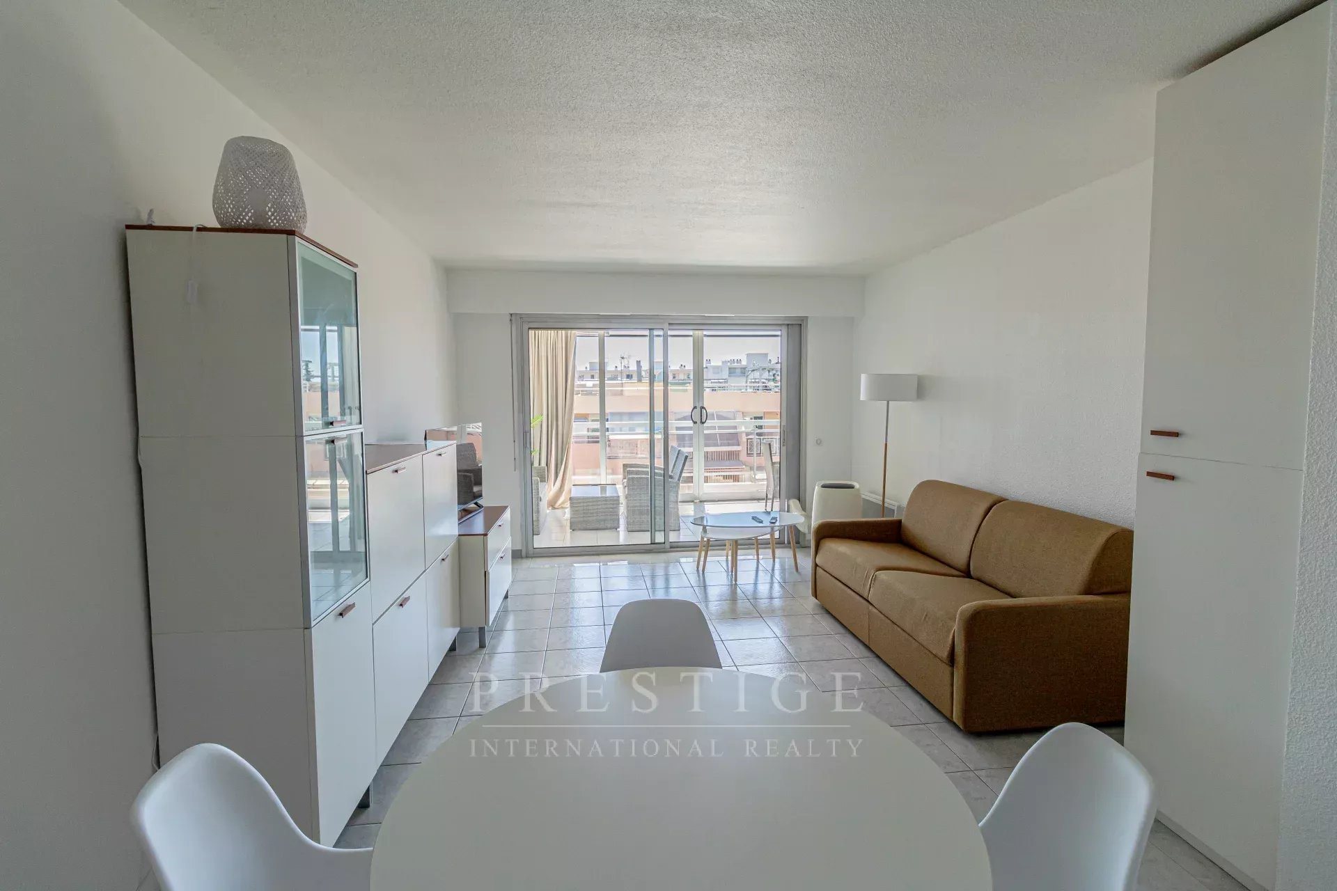 Appartement à louer, 41m², Juan-les-Pins