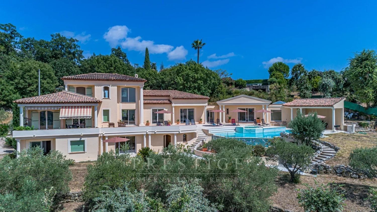 Maison à vendre, 314m², Châteauneuf-Grasse