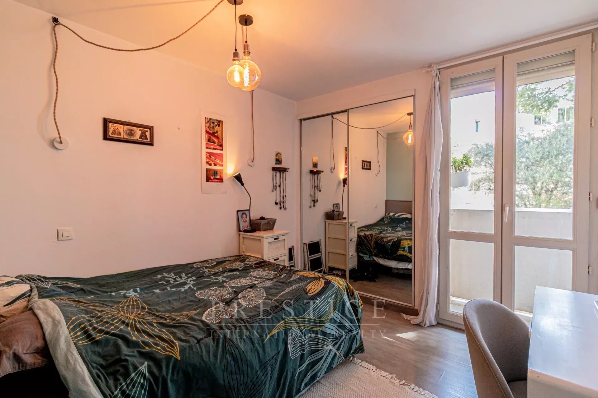 Appartement à louer, 55m², Antibes