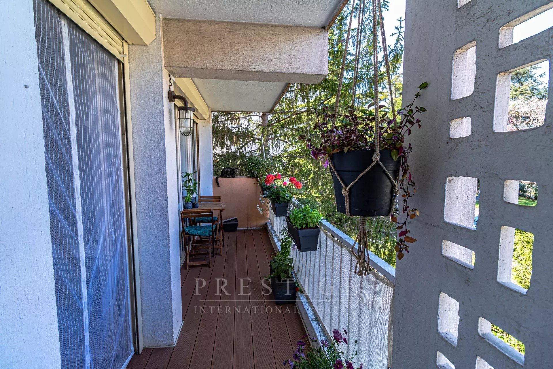 Appartement à louer, 55m², Antibes