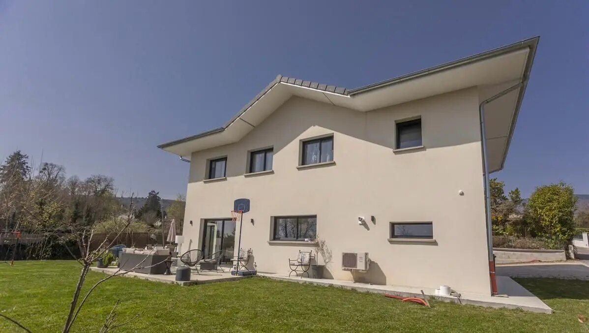 Maison à louer, 178m², Divonne-les-Bains