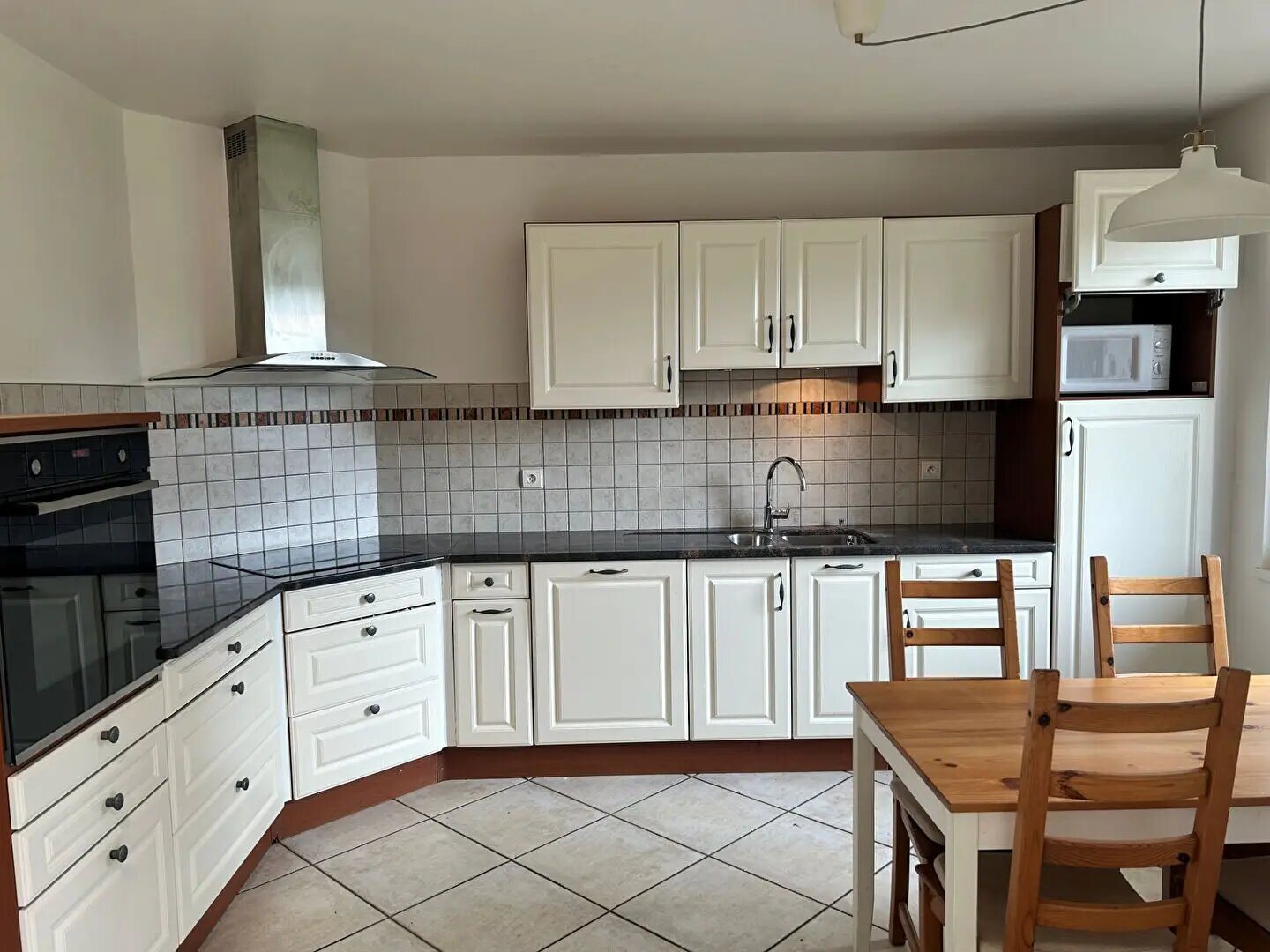 Maison à louer, 197m², Divonne-les-Bains