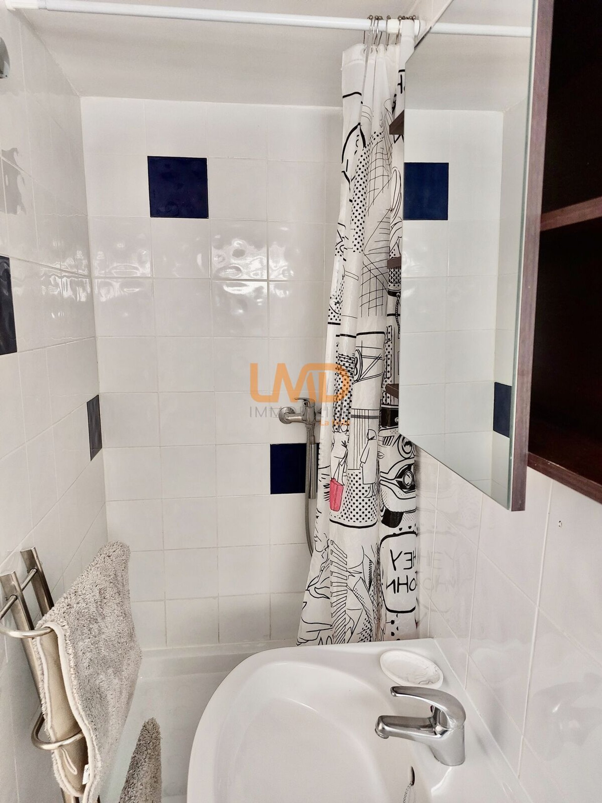 Maison à louer, 27m², Nîmes