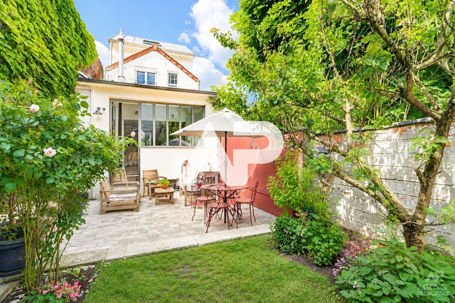 Maison à vendre, 135m², Suresnes