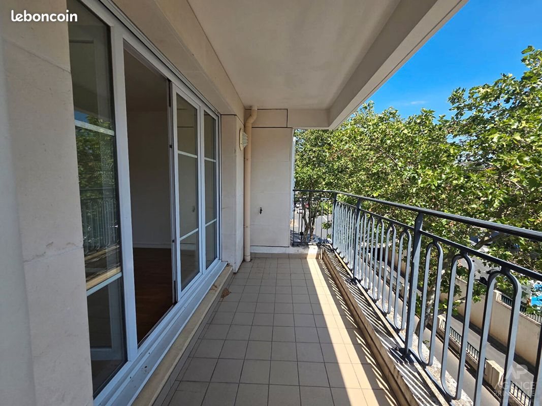 Appartement à louer, 100m², Rueil-Malmaison