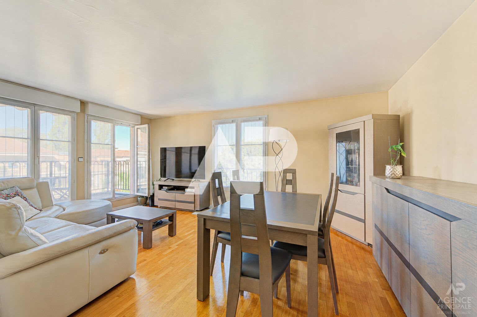 Appartement à vendre, 66m², Rueil-Malmaison