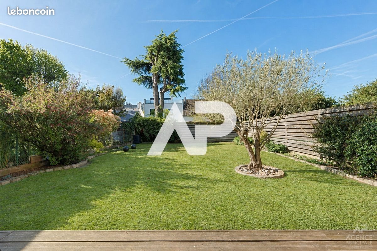 Maison à vendre, 274m², Suresnes