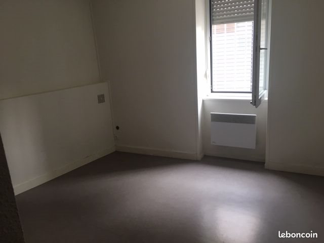 Appartement à louer, 34m², Roanne