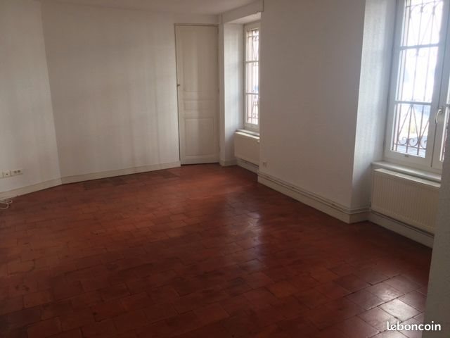Appartement à louer, 53m², Roanne
