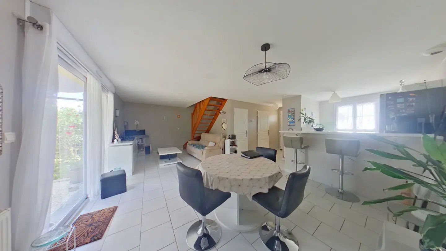 Maison à vendre, 89m², Cissé
