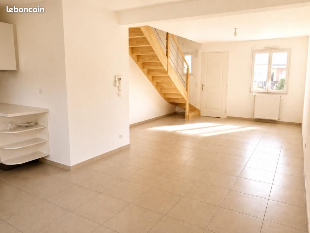 Maison à louer, 107m², Tours